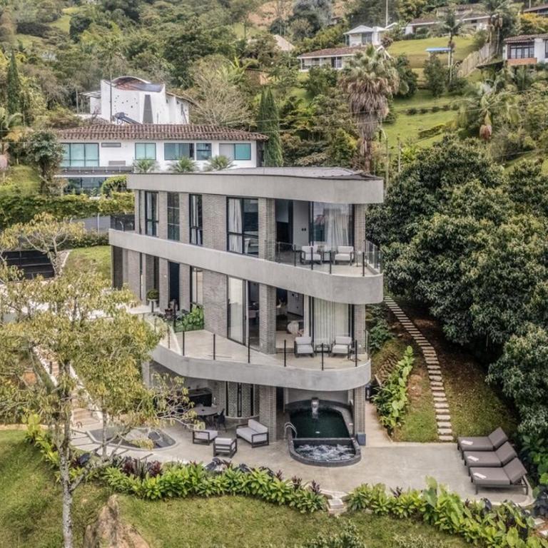 Iconic Villa Club Pool View 15 Min Provenza - Villa - 32