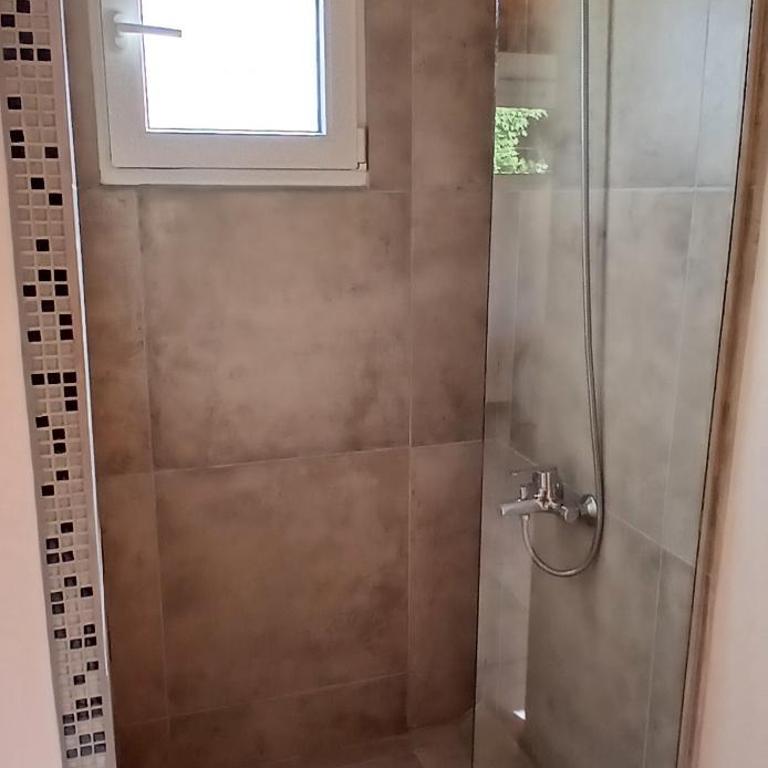 La Casa de los Cuadros - Double Room with Garden View - 9