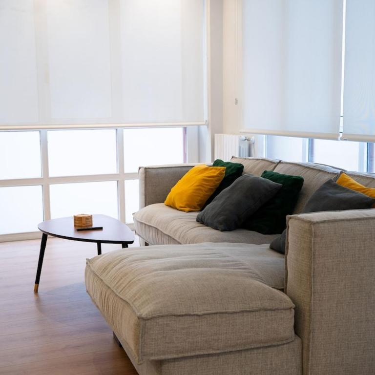 Ribera Old Town Bilbao - Two-Bedroom Apartment - 17