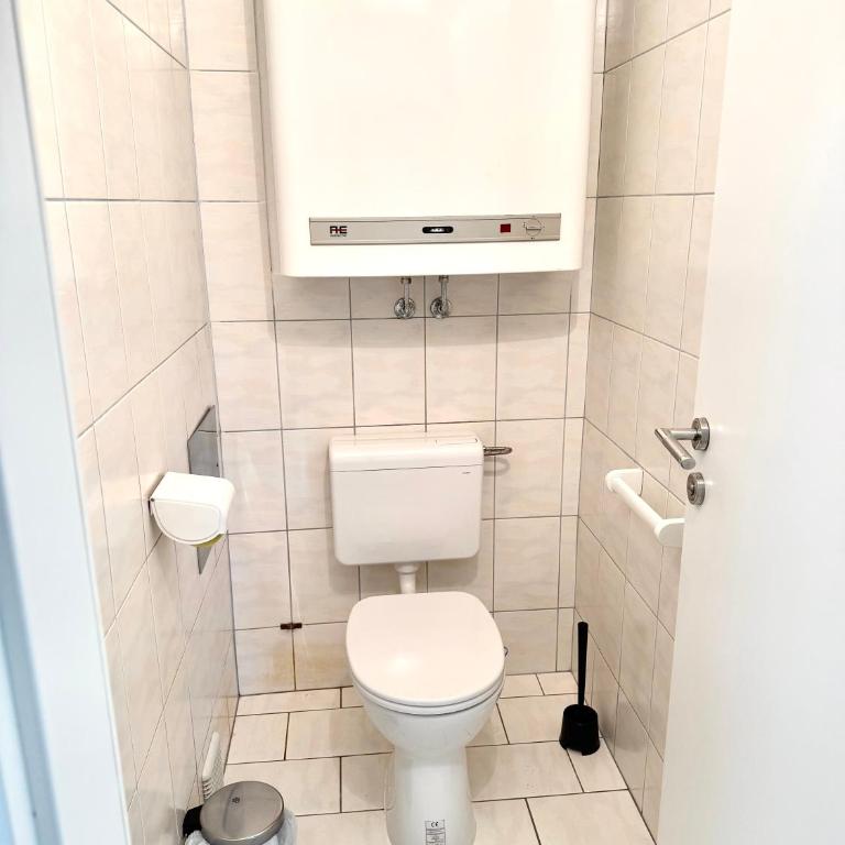 Perfekt für Monteure - 5 Einzelbetten - Two-Bedroom Apartment - 18
