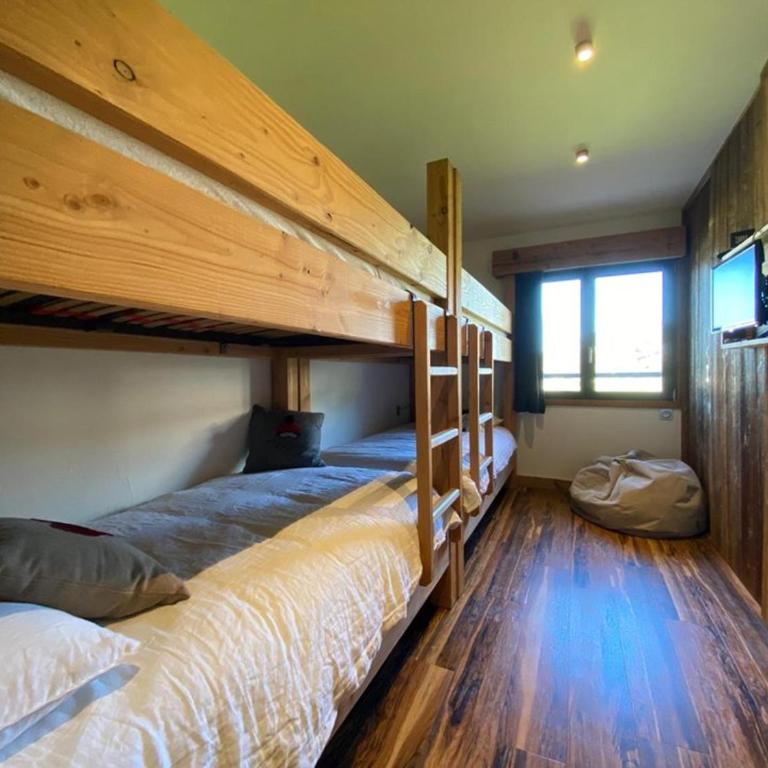 Duplex élégant au cœur de Crest-Voland avec parking et grande terrasse - FR-1-733-176 - Apartment - 36