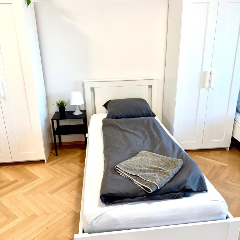 Perfekt für Monteure - 5 Einzelbetten - Two-Bedroom Apartment - 9