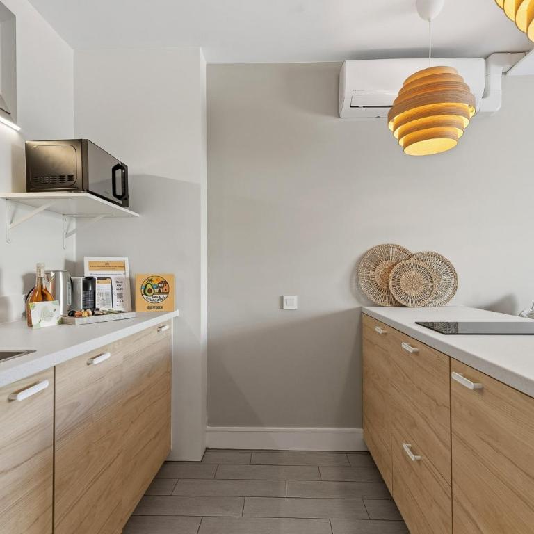 Casa Aguacates - One-Bedroom Apartment - 10