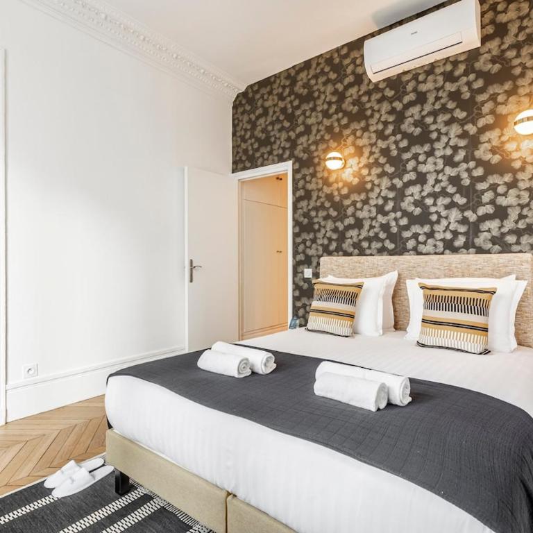 A1# 8people # 4Bedrooms # Wagram # AC # Paris 8 - Four-Bedroom Apartment - 11