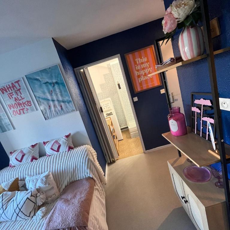 Quiet, cozy and central Beach Apartment with Pool &Terrasse - Appartement 1 Chambre - 5
