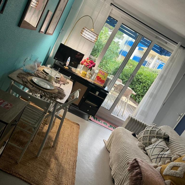 Quiet, cozy and central Beach Apartment with Pool &Terrasse - Appartement 1 Chambre - 7
