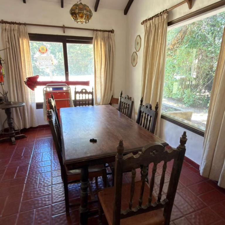 Spacious vacation home, 4BR with large garden,classic chalet style, San Rafael,Punta del Este - Four-Bedroom House - 4