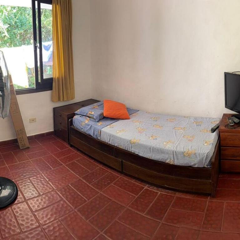 Spacious vacation home, 4BR with large garden,classic chalet style, San Rafael,Punta del Este - Four-Bedroom House - 19