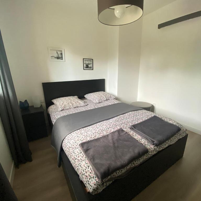 Maison la Londe - Three-Bedroom House - 25