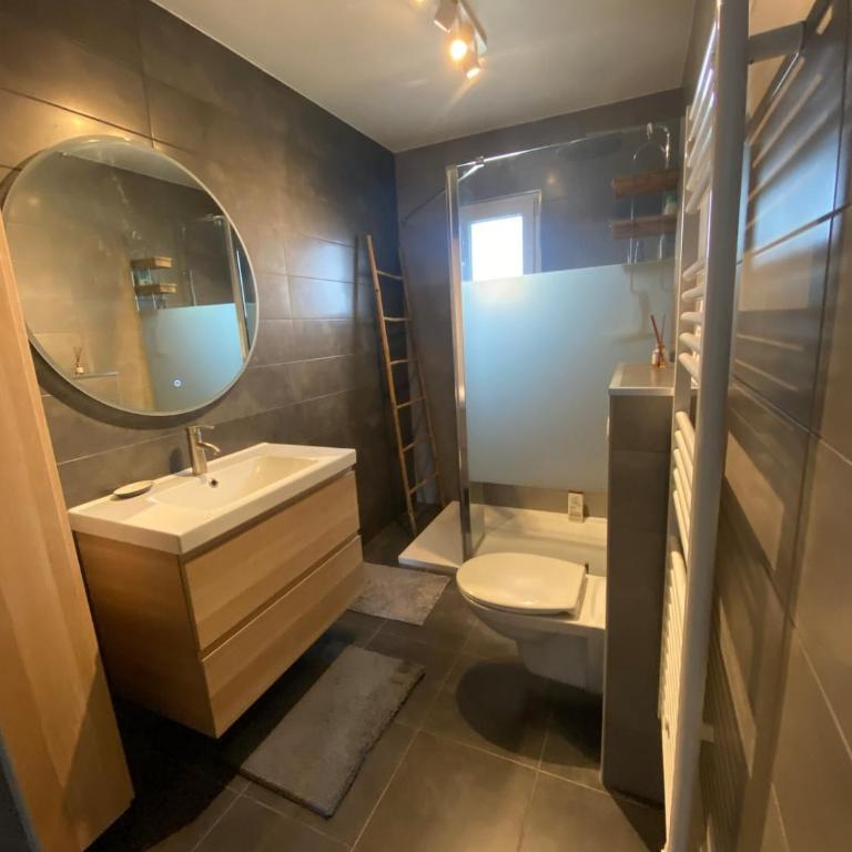 Maison la Londe - Three-Bedroom House - 22
