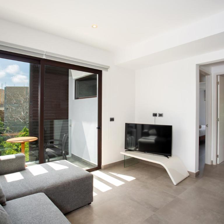 Modern PH with Private Pool in Tulum, 2 Bedrooms - Two-Bedroom Apartment - 4