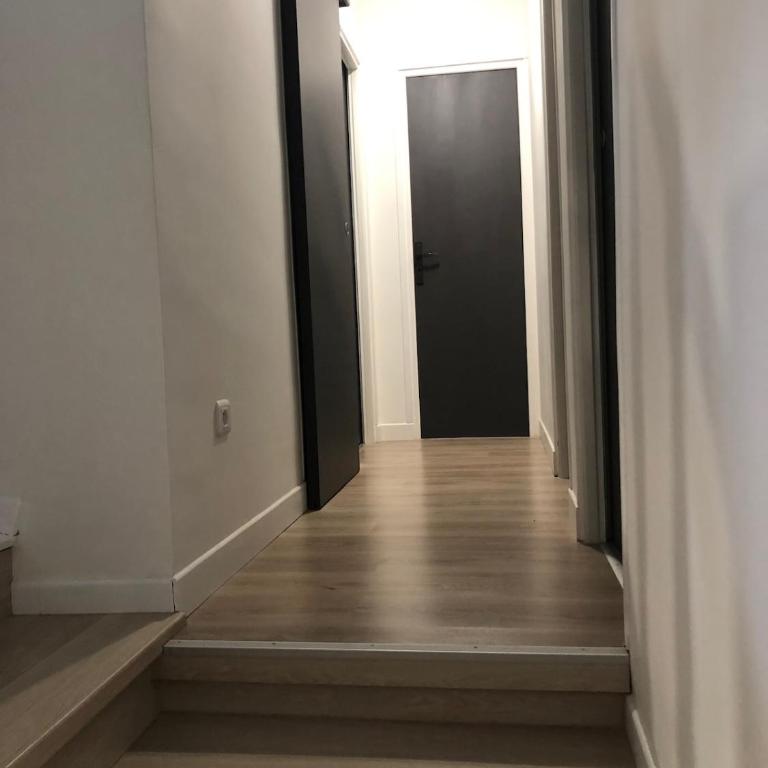 Maison la Londe - Three-Bedroom House - 9