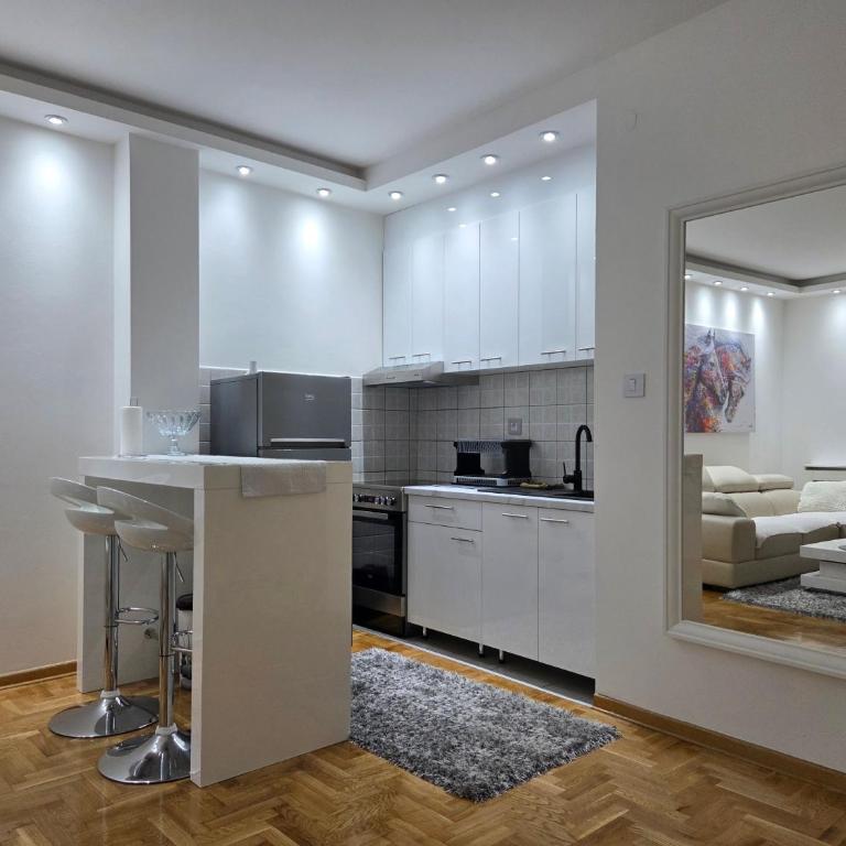 Apartman Emilija - One-Bedroom Apartment - 7