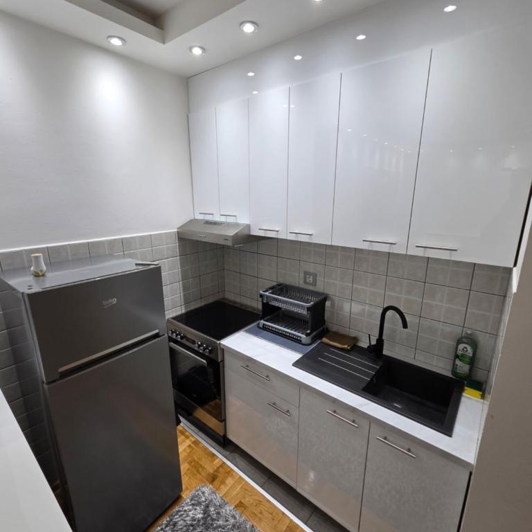 Apartman Emilija - One-Bedroom Apartment - 10