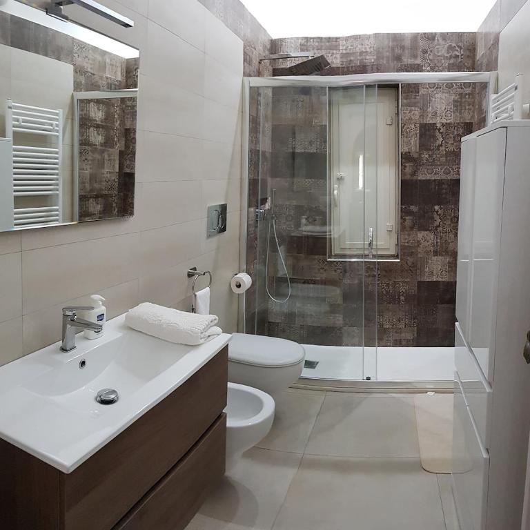 VILLA GENTILE con campo da tennis privato - Two-Bedroom Villa - 17