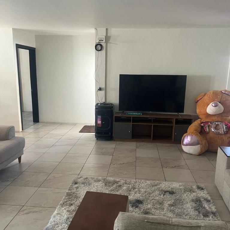 Casa habitación - Three-Bedroom House - 7