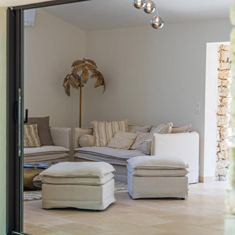 Magnifique villa au coeur de la campagne de Gordes - Villa - 16