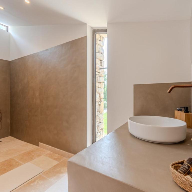 Magnifique villa au coeur de la campagne de Gordes - Villa - 28