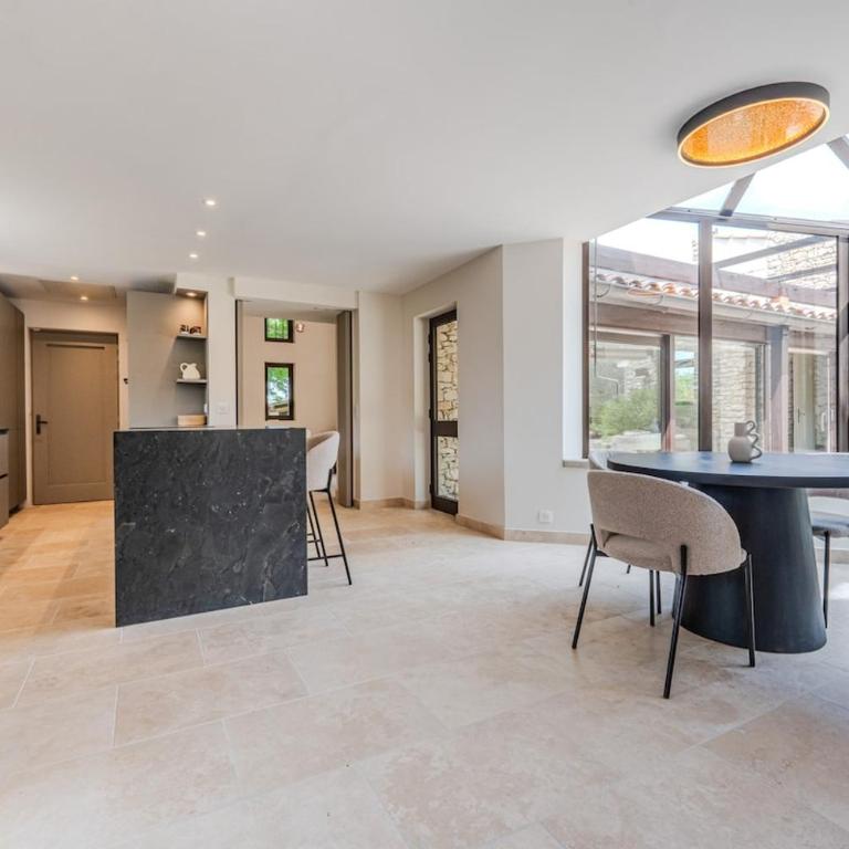 Magnifique villa au coeur de la campagne de Gordes - Villa - 36