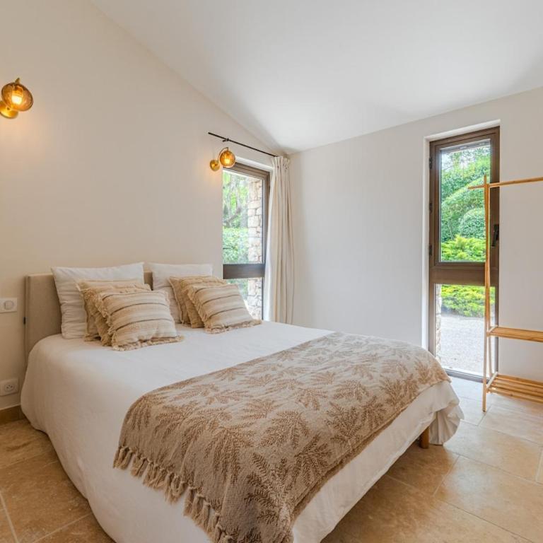 Magnifique villa au coeur de la campagne de Gordes - Villa - 40