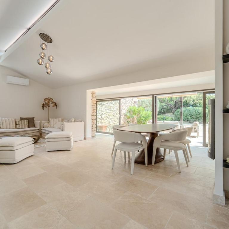 Magnifique villa au coeur de la campagne de Gordes - Villa - 41