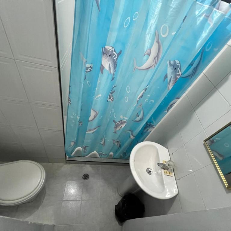 Hotel Ensueño - Economy Triple Room - 5