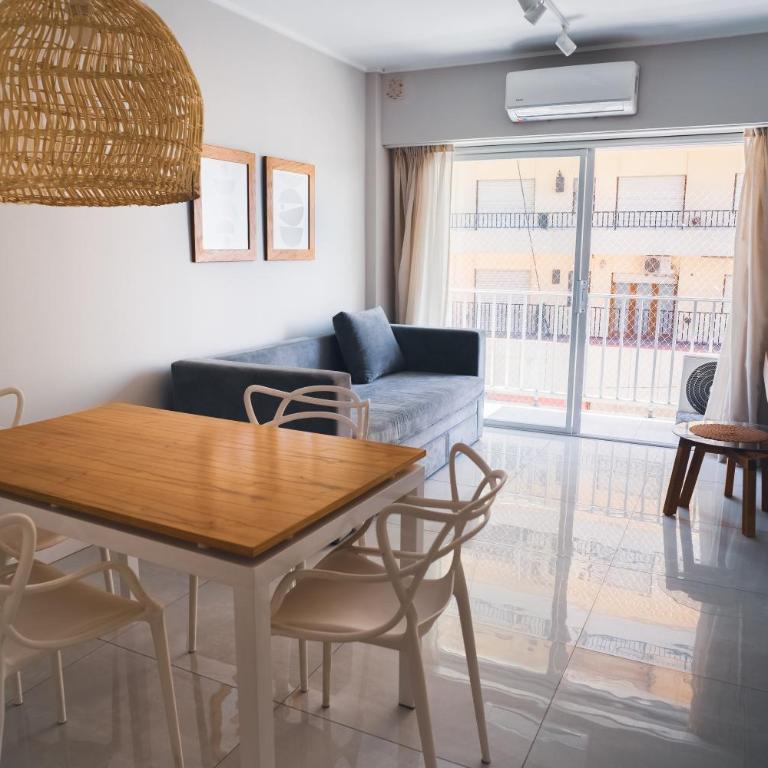 Check and Home - Cordoba II - 4 Huéspedes con Balcon - One-Bedroom Apartment with Balcony - 14