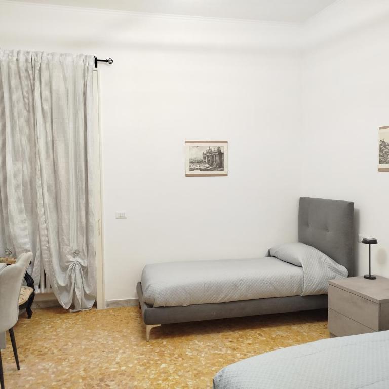 Casa Mirta relax e comfort vicino a San Giovanni - Appartamento con 2 Camere da Letto e Balcone - 13
