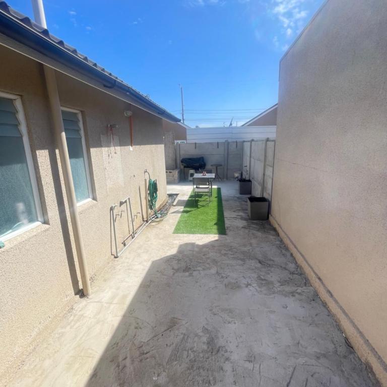 Casa - Three-Bedroom House - 7