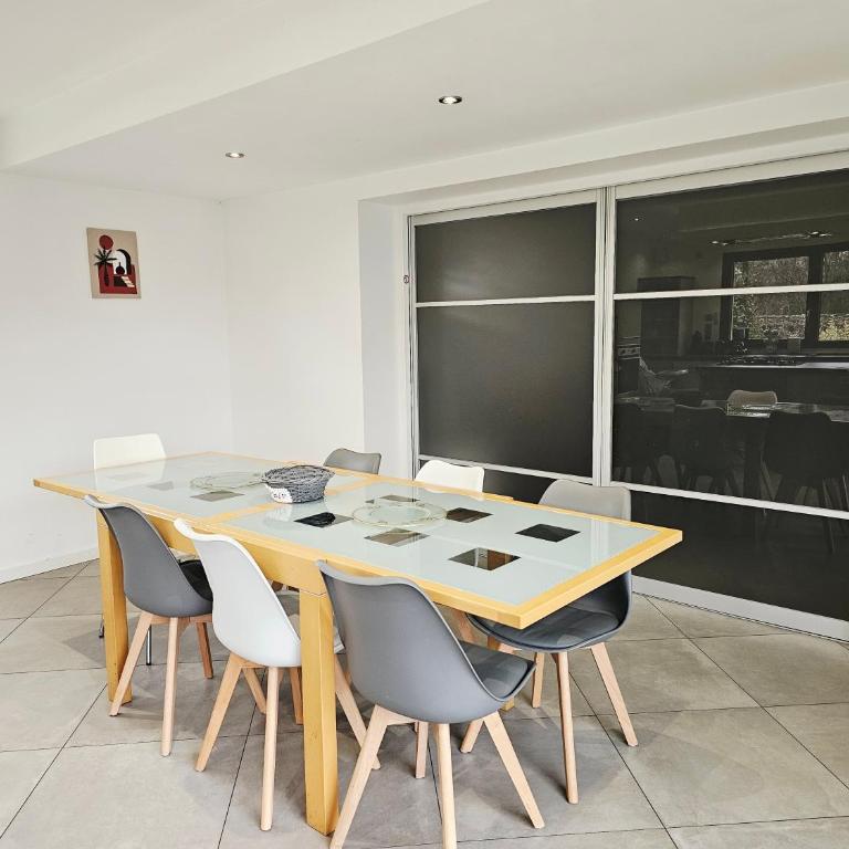 Les Glycines Spacieux appartement 6 pers avec Jardin à 200m du Lac - Apartment mit 3 Schlafzimmern - 29