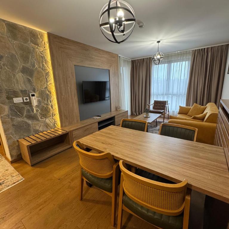 Luxury Lake View Apartment in Hotel Zlatibor - Panorama & Comfort - One-Bedroom Apartment - 5