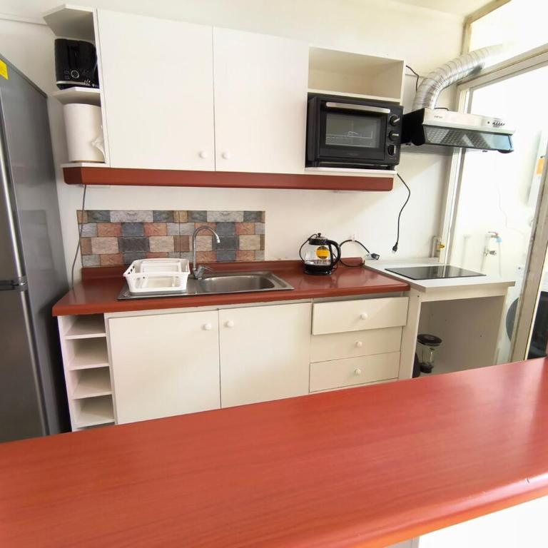 Departamento central, Frente a Vivo Outlet Mall - Three-Bedroom Apartment - 11