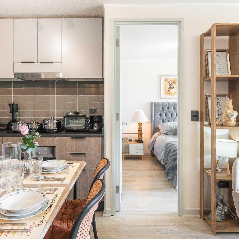 HOM I 2D2B Full equipado, Estacionamiento, Wifi, Gimnasio, Santiago Centro - Apartment - 1