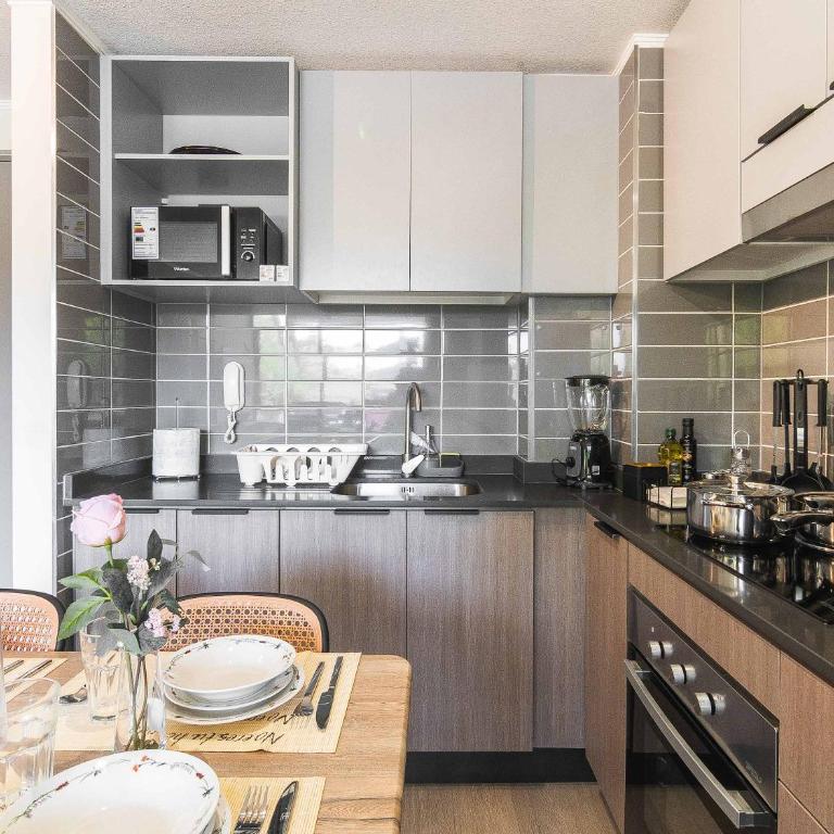 HOM I 2D2B Full equipado, Estacionamiento, Wifi, Gimnasio, Santiago Centro - Apartment - 14