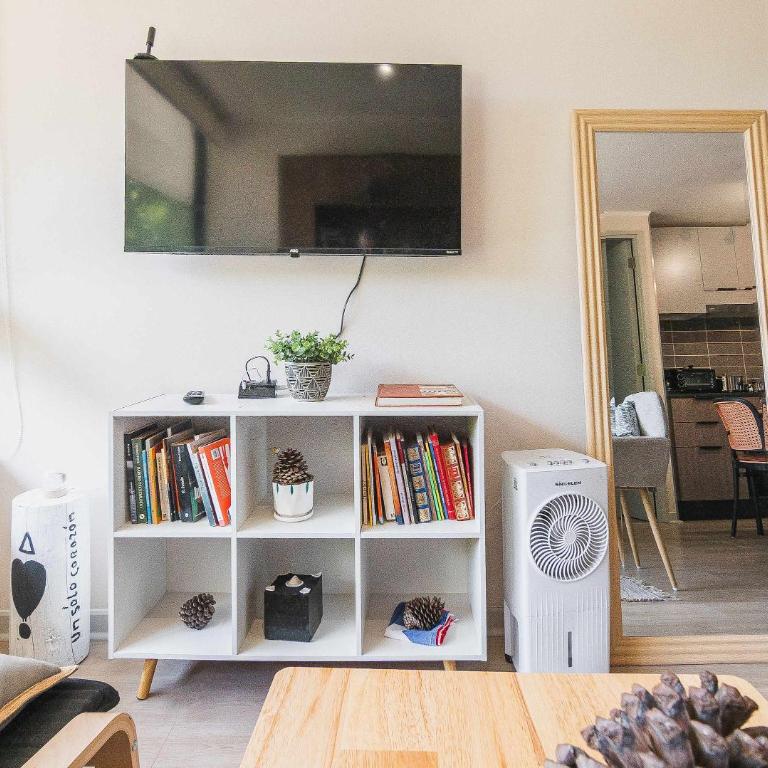 HOM I 2D2B Full equipado, Estacionamiento, Wifi, Gimnasio, Santiago Centro - Apartment - 42