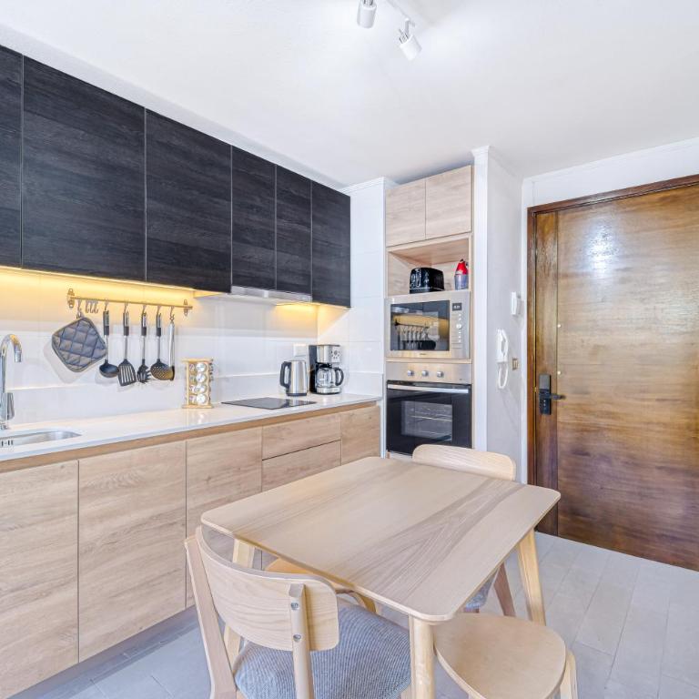 Almagro Spot AC pasos de La Moneda y el Metro - One-Bedroom Apartment - 13