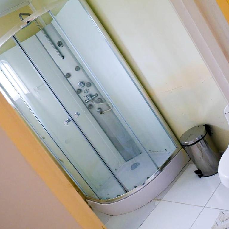 Hostal Turpial Patagonia - Double Room with Private Bathroom - 5