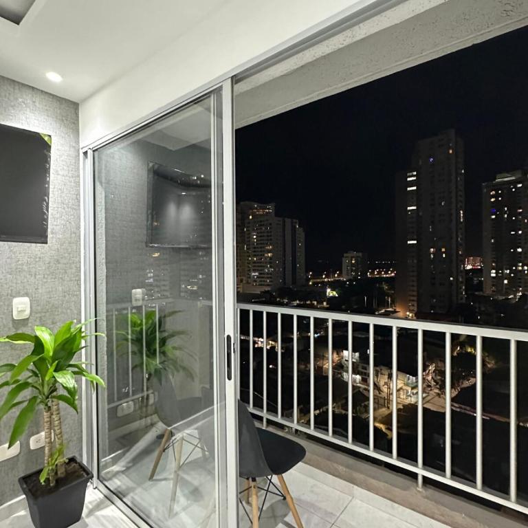 Entrelagos beautiful apartment - Three-Bedroom Apartment - 2