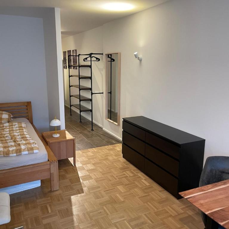 Luxury Studio in Bogenhausen - One-Bedroom Apartment - 17