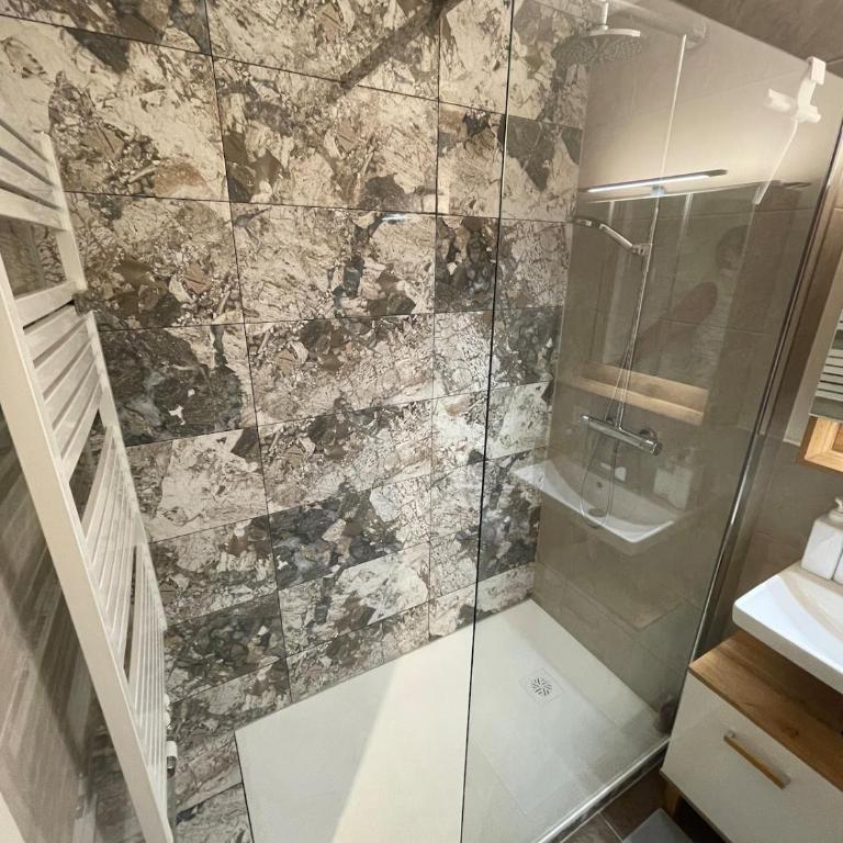 Luxury Studio in Bogenhausen - One-Bedroom Apartment - 35
