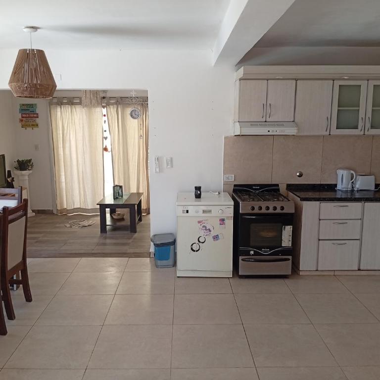 Hermosa casa a 15 min de Villa Carlos Paz - Casa de 3 dormitorios - 14
