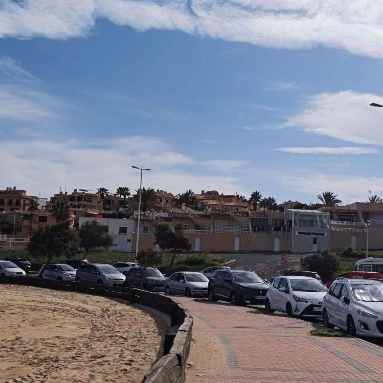 Beachfront Home La Mata - Casa - 30