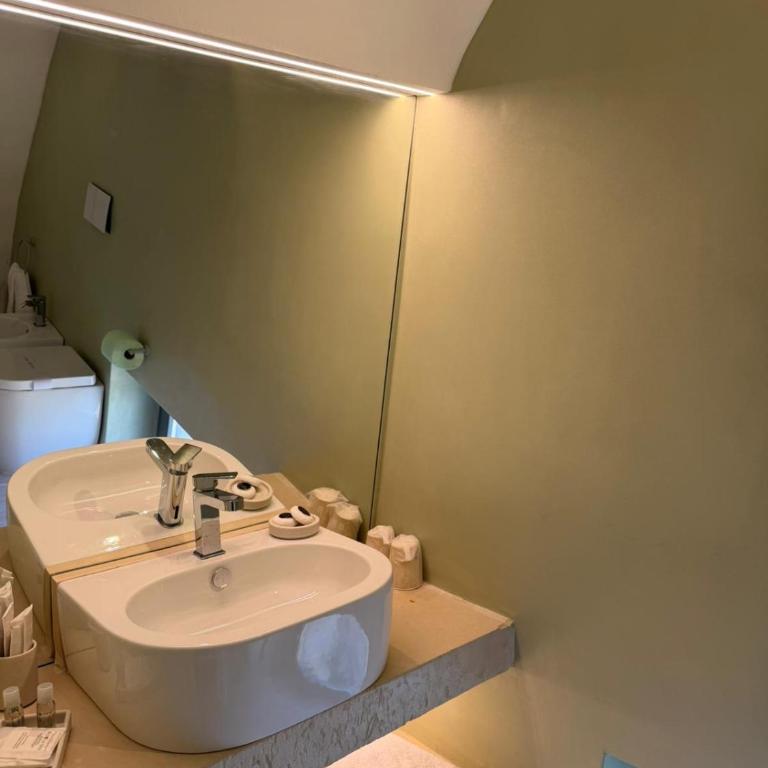 Masseria Eirene - Suite Deluxe con Vasca Idromassaggio - 10
