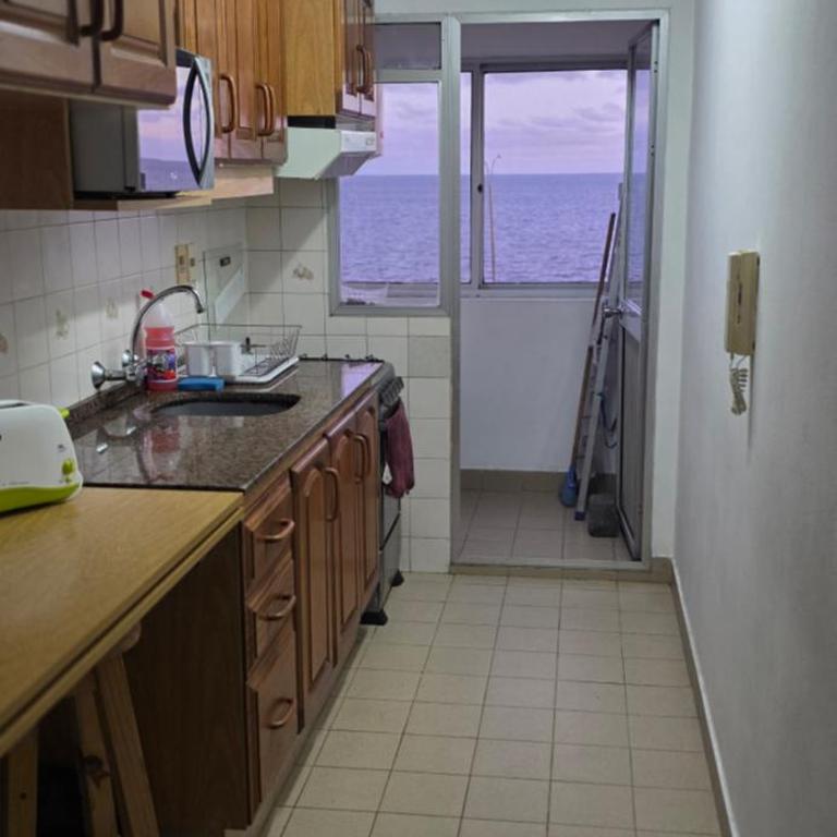 Frente al mar - Two-Bedroom Apartment - 34