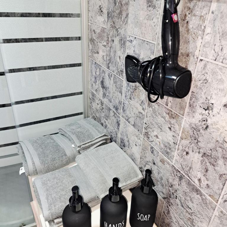 Tinaja Caliente incluida en Parcela Completa con Casa, Quincho, Canchas y Juegos - Three-Bedroom House - 42