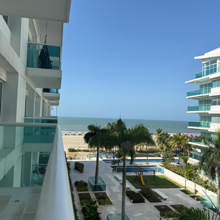 Apartamento con vista al mar - Two-Bedroom Apartment - 2
