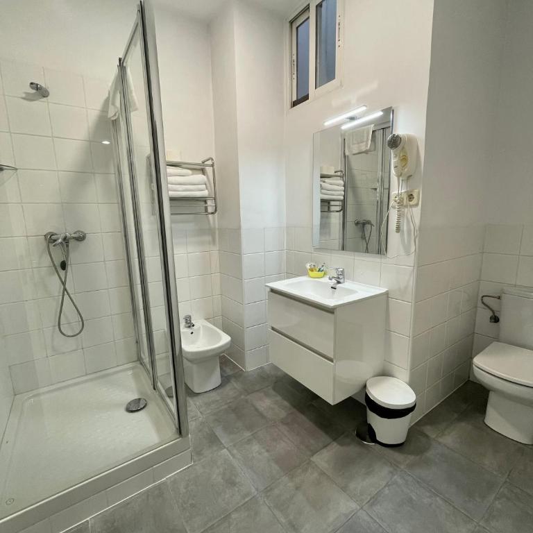 Apartamentos Mayor Centro - Three-Bedroom Apartment without Terrace - 17