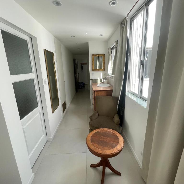Mitre - One-Bedroom Apartment - 10