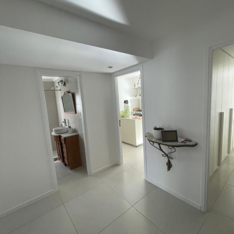 Mitre - One-Bedroom Apartment - 12