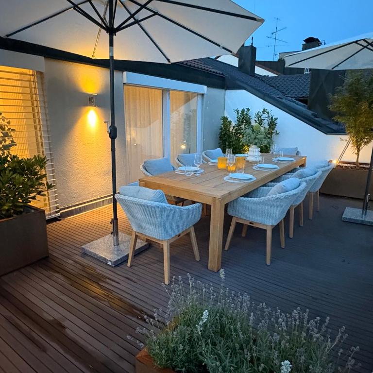 Munich Penthouse with Kitchen, Roofgarden and Parking - Superior Apartment mit 2 Schlafzimmern - 9